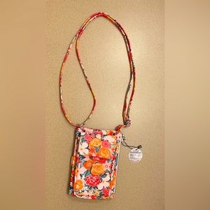 Mundi wallet purse with floral pattern